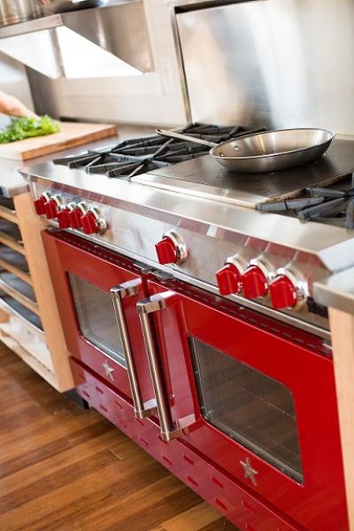 Bluestar appliance in ruby red RAL 3003 